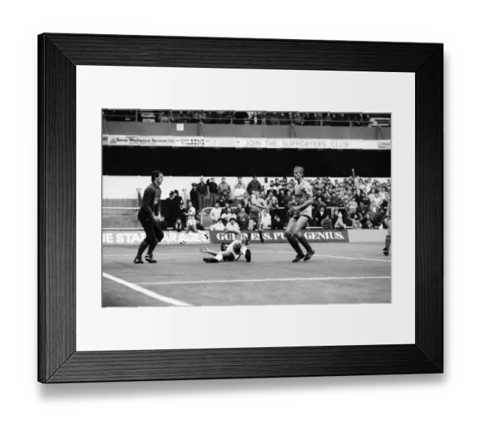 Framed Print : Wimbledon 1 v. Manchester United 0. Division One Football. November 1986 LF21-10-139