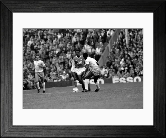 Framed Print : Arsenal 3 v. Manchester City 0. Division One Football. November 1986 LF21-06-012 Framed Print : Arsenal 3 v. Manchester City 0. Division One Football. November 1986 LF21-06-012