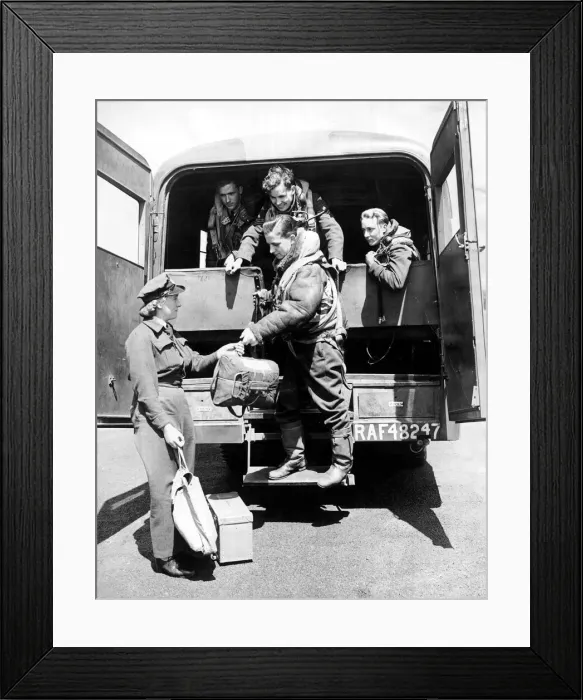 Framed Print : RAF crews arrive at their dispersal point driven by a WaF officer who lends a hand with Framed Print : RAF crews arrive at their dispersal point driven by a WaF officer who lends a hand with