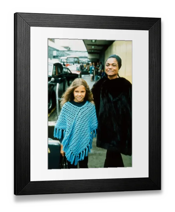 Framed Print : Eartha Kitt with her daughter in London May 1971