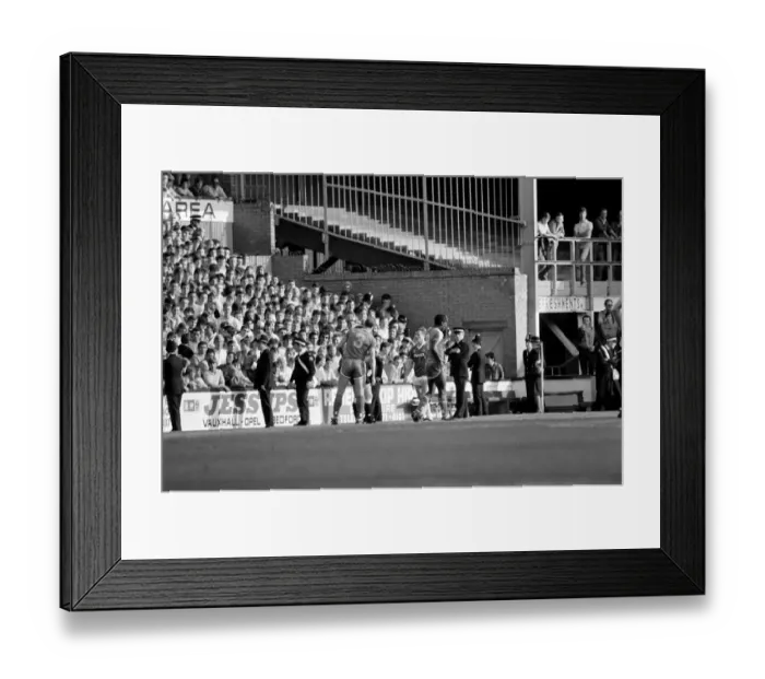 Framed Print : West Ham United 5 v. Chelsea 3. Division One Football. October 1986 LF20-01-032