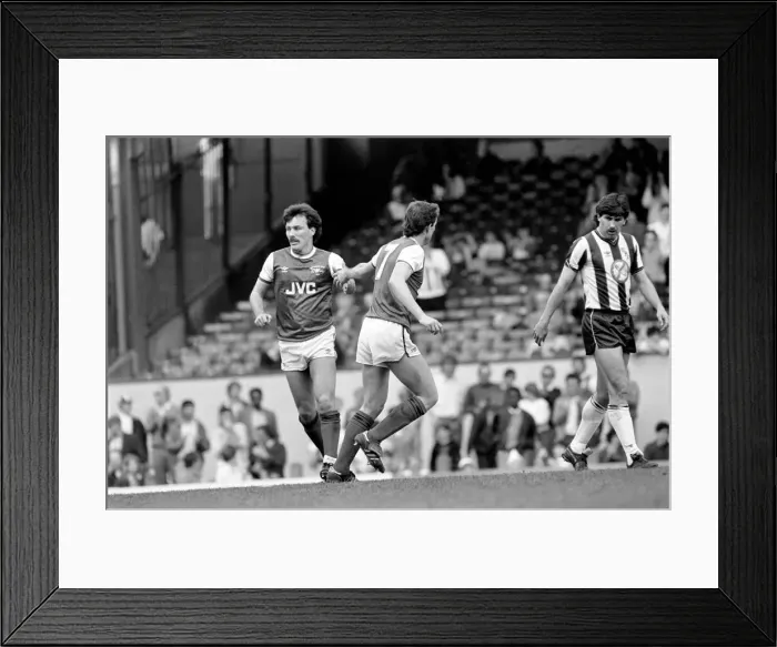 Framed Print : Arsenal 2 v. West Bromwich Albion 2. Division One Football. April 1986 LF19-12a-049 Framed Print : Arsenal 2 v. West Bromwich Albion 2. Division One Football. April 1986 LF19-12a-049