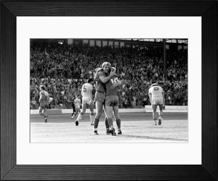 Framed Print : Division One Football 1985 / 86 Season, Chelsea v Everton, Stamford Bridge Framed Print : Division One Football 1985 / 86 Season, Chelsea v Everton, Stamford Bridge