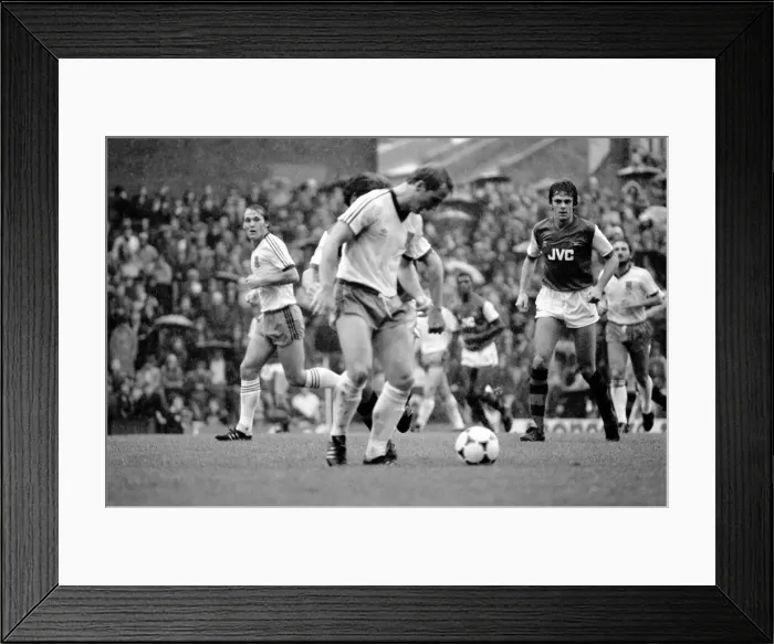 Framed Print : Division One Football, 1982 / 83 Season. Arsenal v West Ham United, Highbury Framed Print : Division One Football, 1982 / 83 Season. Arsenal v West Ham United, Highbury