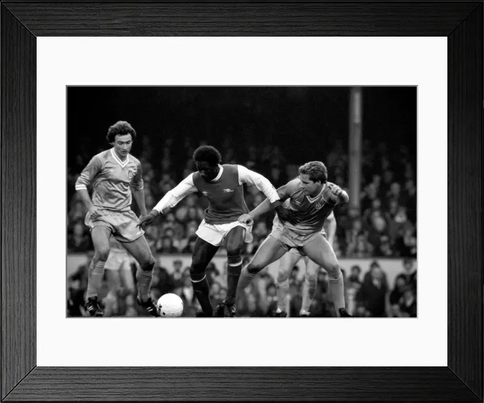 Framed Print : Division One Football 1981 / 82 Season, Arsenal v Manchester City, Highbury Framed Print : Division One Football 1981 / 82 Season, Arsenal v Manchester City, Highbury