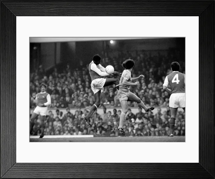 Framed Print : Division One Football 1981 / 82 Season, Arsenal v Manchester City, Highbury Framed Print : Division One Football 1981 / 82 Season, Arsenal v Manchester City, Highbury