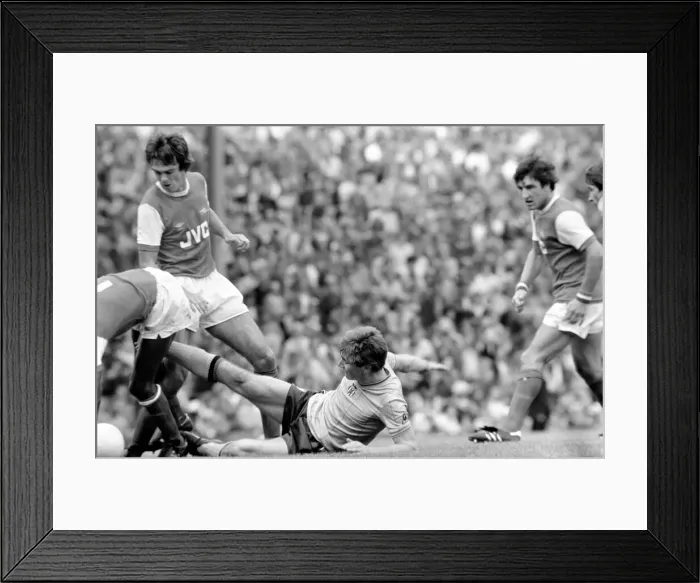 Framed Print : Division One Football 1981 / 82 Season. Arsenal v. Sunderland, Highbury Framed Print : Division One Football 1981 / 82 Season. Arsenal v. Sunderland, Highbury