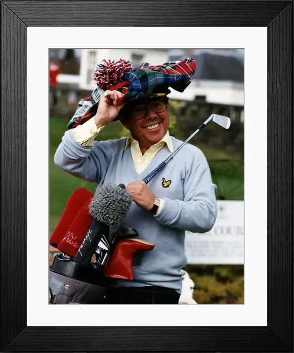Framed Print : Ronnie Corbett television comedian with golf clubs and tartan cap Framed Print : Ronnie Corbett television comedian with golf clubs and tartan cap