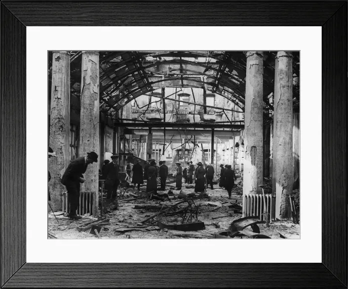 Framed Print : Dublin Post Office in ruins May 4th 1916 Dubliners walk through the remains of Framed Print : Dublin Post Office in ruins May 4th 1916 Dubliners walk through the remains of