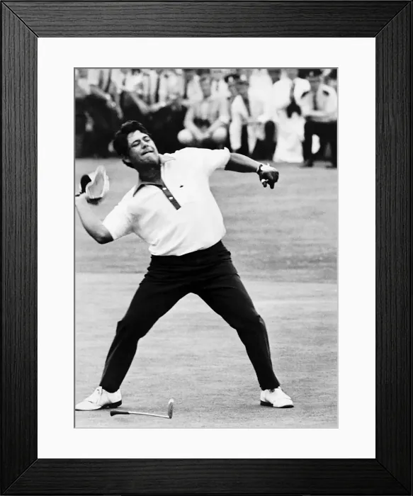 Framed Print : Lee Trevino throwing his hat after taking the putt which won him the Open Championship