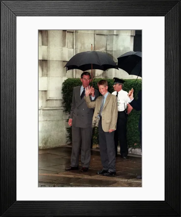 Framed Print : Prince Harry arrives at Eton school with Prince Charles Framed Print : Prince Harry arrives at Eton school with Prince Charles