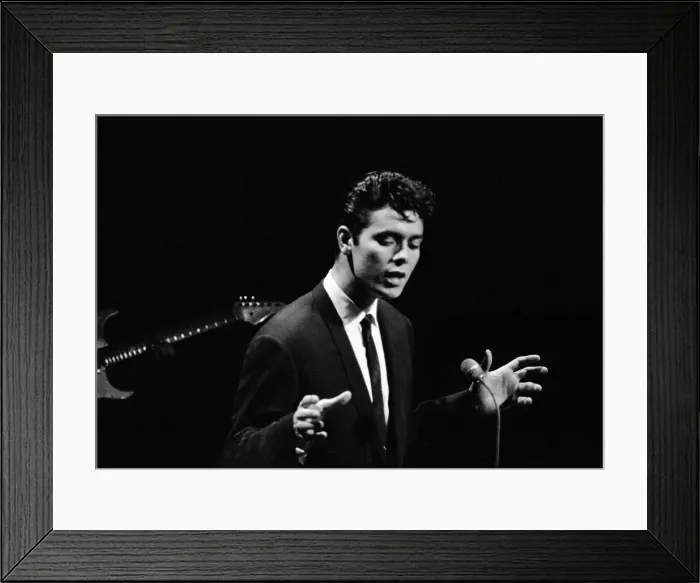 Framed Print : Royal Command Rehersal. Cliff Richard performing. 29th October 1962