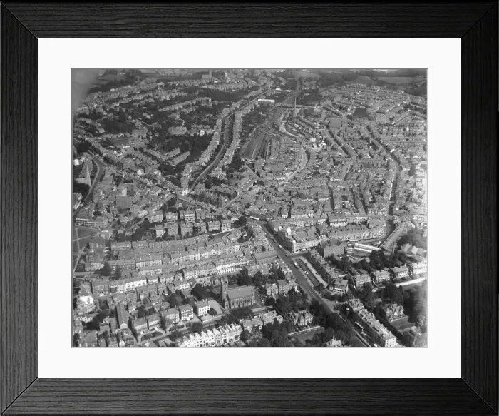 Framed Print : Aerial view of Tunbridge Wells. Local Caption These are rough scans Framed Print : Aerial view of Tunbridge Wells. Local Caption These are rough scans