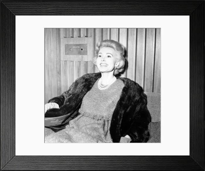 Framed Print : Actress Zsa Zsa Gabor arrives at London Heathrow Airport, Friday November 14th 1958 Framed Print : Actress Zsa Zsa Gabor arrives at London Heathrow Airport, Friday November 14th 1958