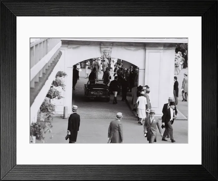 Framed Print : Royal Ascot June 1980 Prince Charles arrives at the Ascot A©Mirrorpix