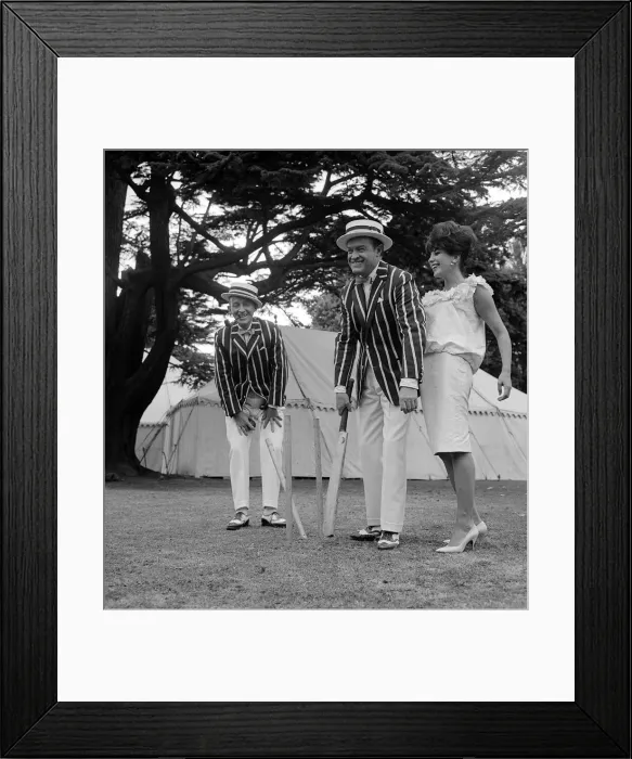 Framed Print : Bing Crosby, Joan Collins and Bob Hope playing cricket during a break in filming on