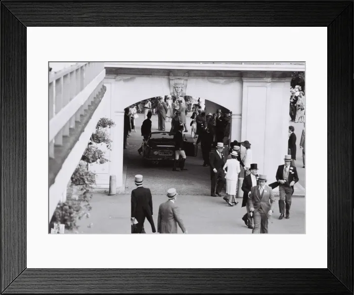 Framed Print : Royal Ascot June 1980 Prince Charles at the race A©Mirrorpix Framed Print : Royal Ascot June 1980 Prince Charles at the race A©Mirrorpix