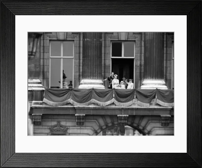 Framed Print : Queen Elizabeth May 1954 and Prince Philip Duke of Edinburgh on balcony at Buckingham
