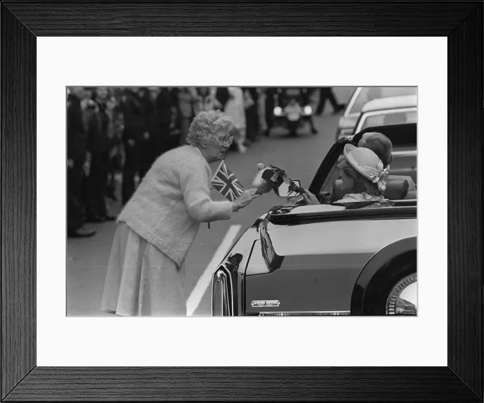 Framed Print : Princess Diana and Prince Charles Royal Tour of Canada 1983 Princess Diana receives Framed Print : Princess Diana and Prince Charles Royal Tour of Canada 1983 Princess Diana receives