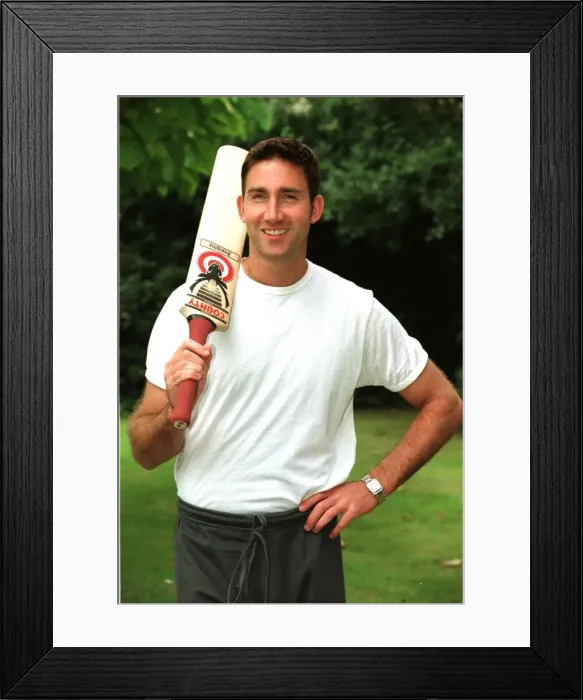 Framed Print : Edward Giddins Warwickshire cricketer August 1999 who has received his England call Framed Print : Edward Giddins Warwickshire cricketer August 1999 who has received his England call