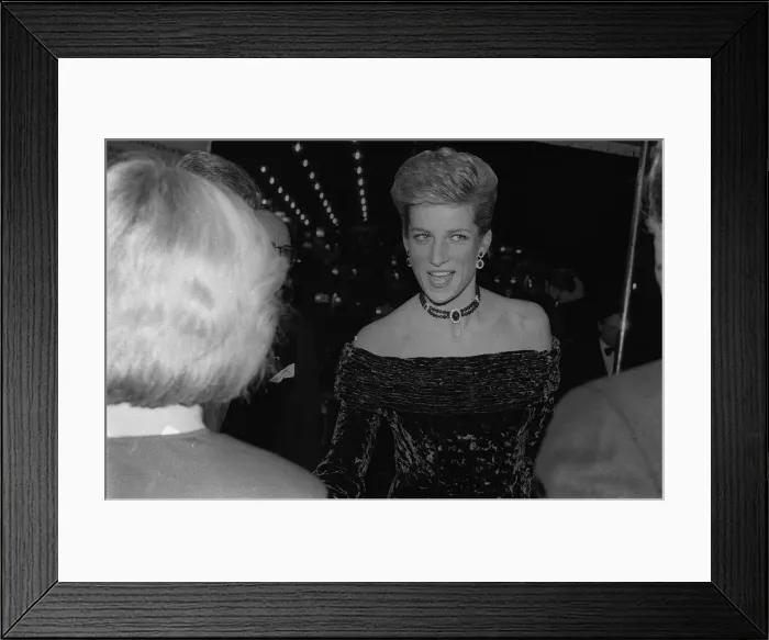 Framed Print : Princess Diana attending the Royal Film Premiere of The Last Emperor'in 1988 Framed Print : Princess Diana attending the Royal Film Premiere of The Last Emperor'in 1988
