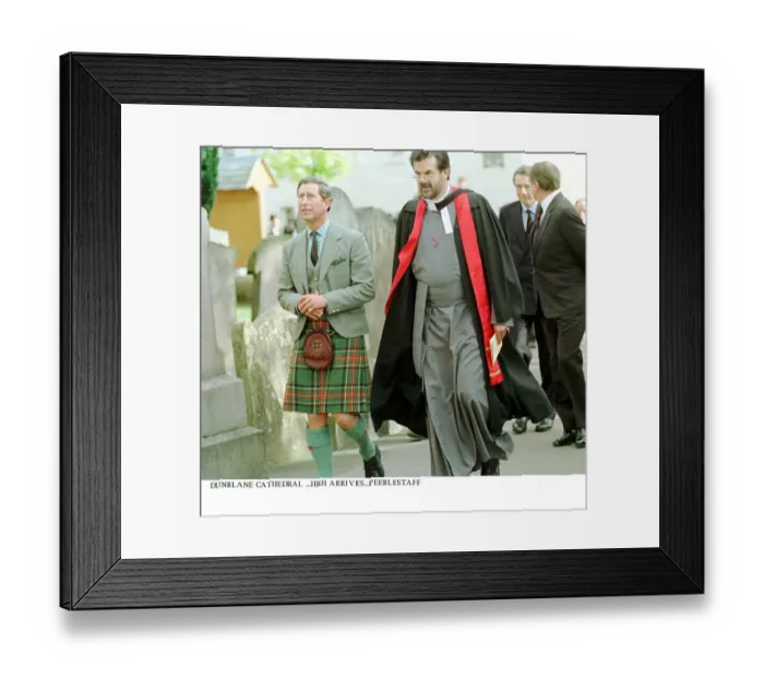 Framed Print : HRH Prince Charles Prince of Wales is met by the Rev Colin McIntosh as he arrives Framed Print : HRH Prince Charles Prince of Wales is met by the Rev Colin McIntosh as he arrives