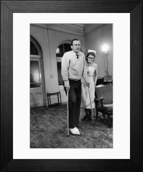 Framed Print : Ted Dexter shows off his injured foot at Middlesex Hospital. Mr Framed Print : Ted Dexter shows off his injured foot at Middlesex Hospital. Mr