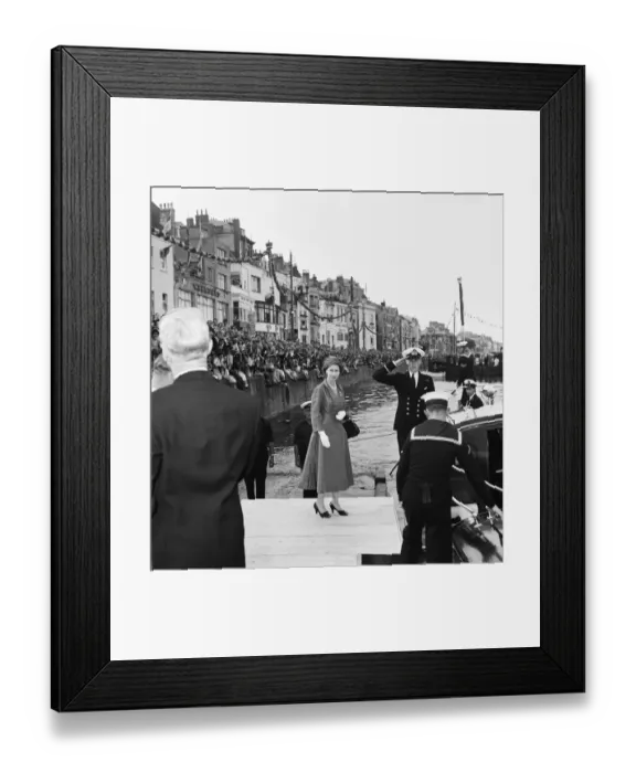 Framed Print : Her Majesty Queen Elizabeth II arriving at St Peter Port in Guernsey on her royal visit Framed Print : Her Majesty Queen Elizabeth II arriving at St Peter Port in Guernsey on her royal visit
