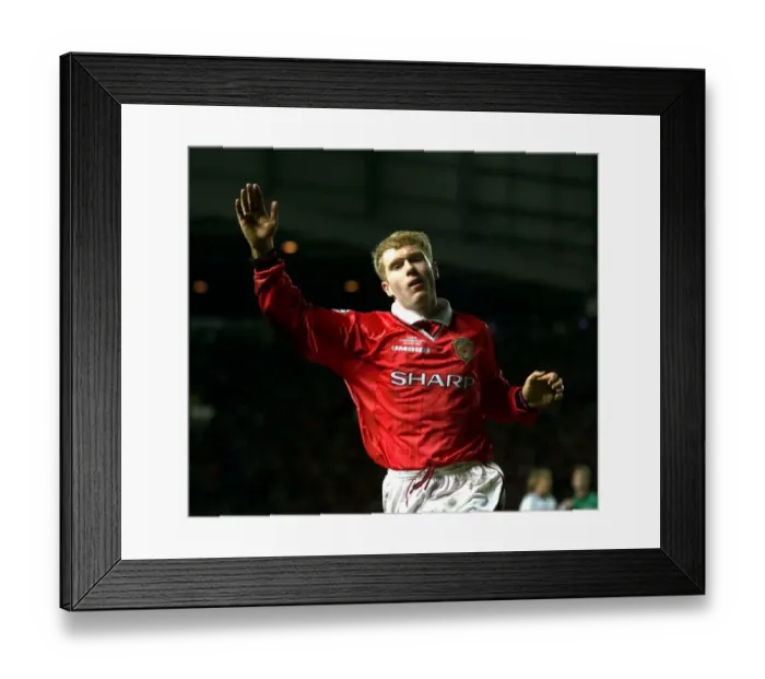 Framed Print : Manchester United v Valencia Football Champions League 1999 Paul Scholes celebrates Framed Print : Manchester United v Valencia Football Champions League 1999 Paul Scholes celebrates