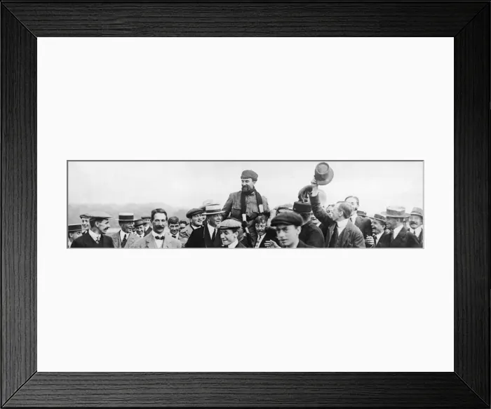 Framed Print : Lieutenant Conneau, flying under the name of Beaumont seen here being chaired from