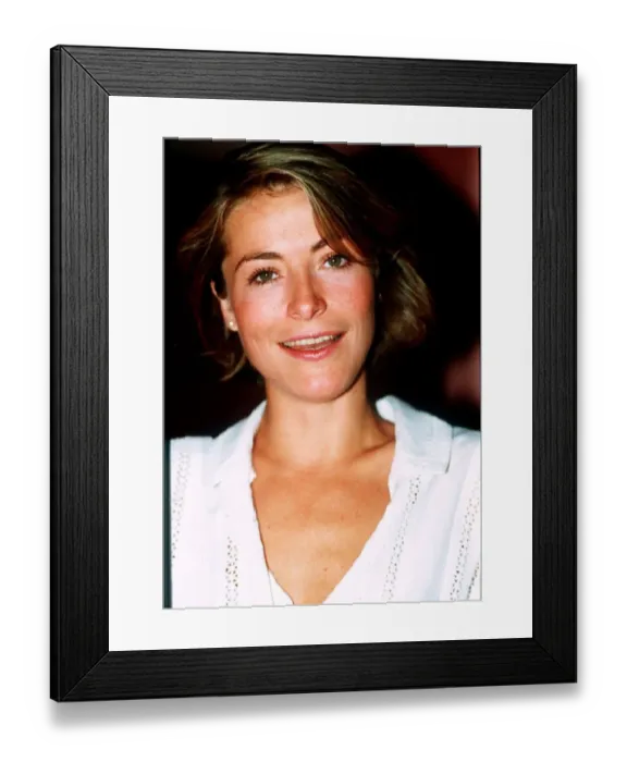 Framed Print : Amanda Donohoe actress star of LA Law and films Castaway Framed Print : Amanda Donohoe actress star of LA Law and films Castaway
