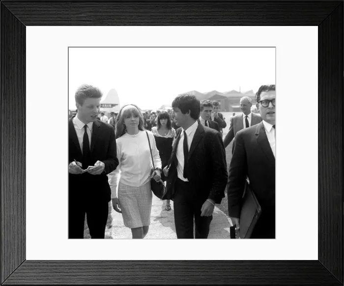 Framed Print : Paul McCartney and actress Jane Asher arriving at Luton Airport, May 1964 Framed Print : Paul McCartney and actress Jane Asher arriving at Luton Airport, May 1964