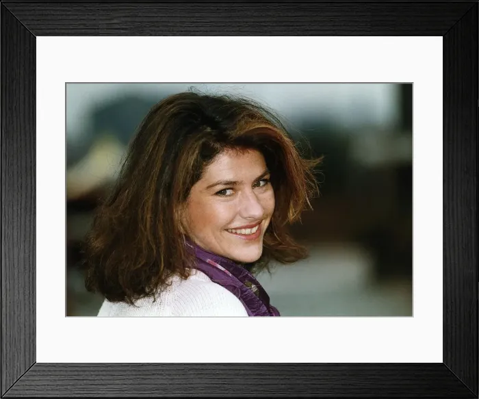 Framed Print : Coronation Street actress Denise Black. 6th January 1993 Framed Print : Coronation Street actress Denise Black. 6th January 1993