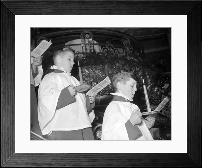 Framed Print : Carol singers at the Cafe de Paris, London. December 1954 Neg No E8886 Framed Print : Carol singers at the Cafe de Paris, London. December 1954 Neg No E8886