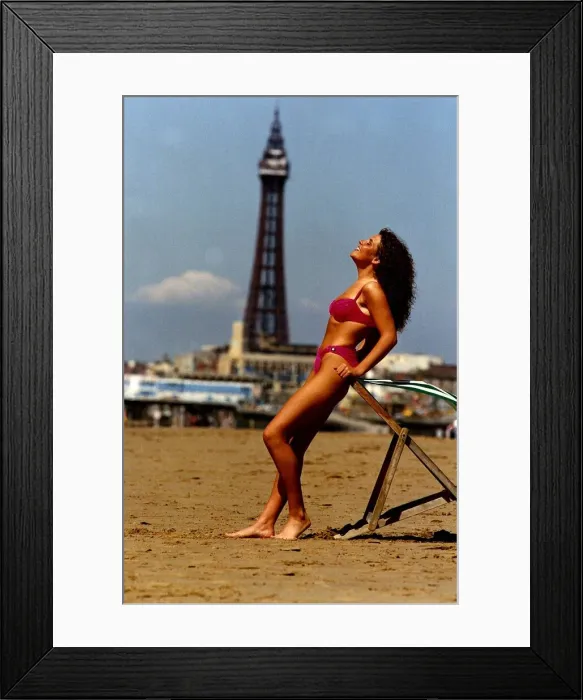 Framed Print : Bathing Girls on holiday in Blackpool Leaning aginst deck chair August 1992 Framed Print : Bathing Girls on holiday in Blackpool Leaning aginst deck chair August 1992