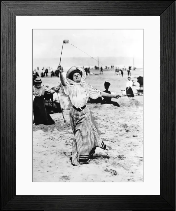 Framed Print : Playing Diavolo on the Ostend Sands 1907 Framed Print : Playing Diavolo on the Ostend Sands 1907