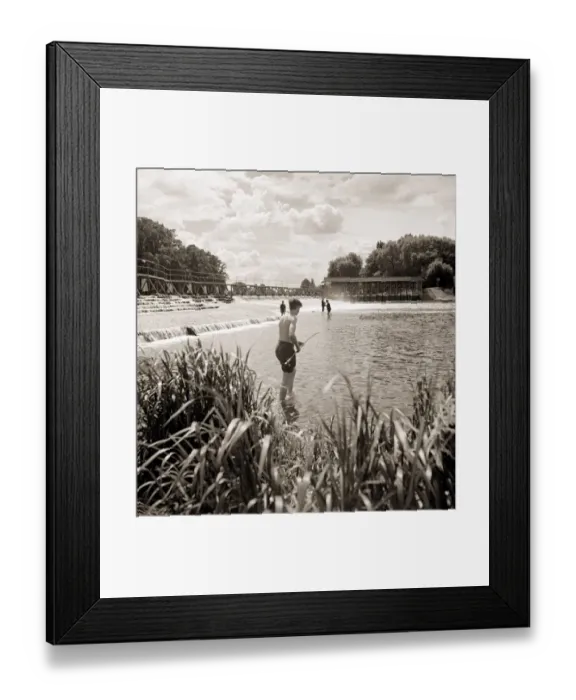 Framed Print : Holidaymaker