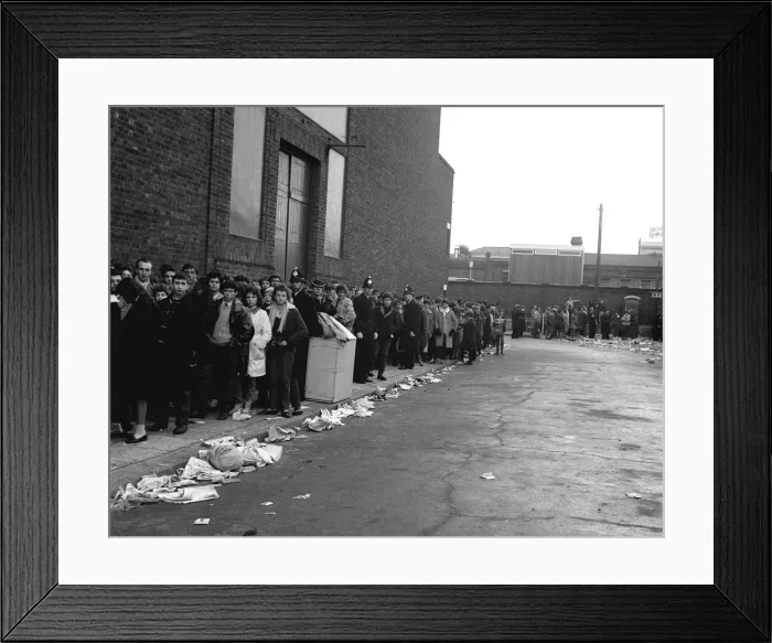 Framed Print : The Beatles November 1963 A general view of the crowd waiting to see their idols