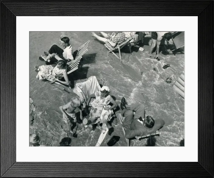 Framed Print : Seaside Beaches Scenes July 1958 Newquay Cornwall Caught napping surprised