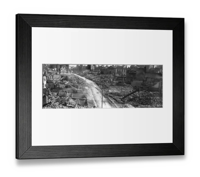 Framed Print : In just seven nights of 1941 the centre of Plymouth was laid to ruin
