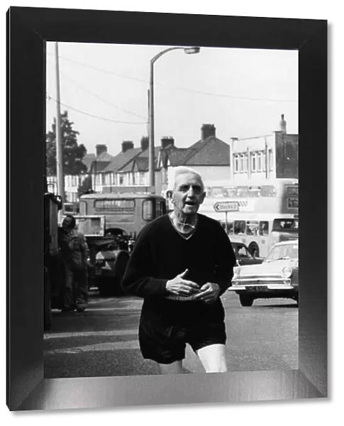 Pensioner Pat Barry, 76, training for the Powderhall Sprint. 15th August 1973