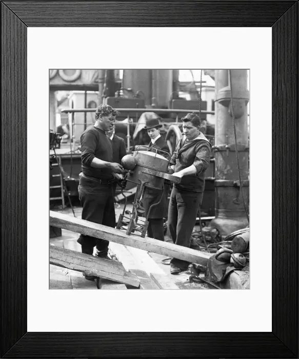 Framed Print : Petty Officer Edgar Evans RIGHT Circa May 1910 Petty Officer Evans Framed Print : Petty Officer Edgar Evans RIGHT Circa May 1910 Petty Officer Evans