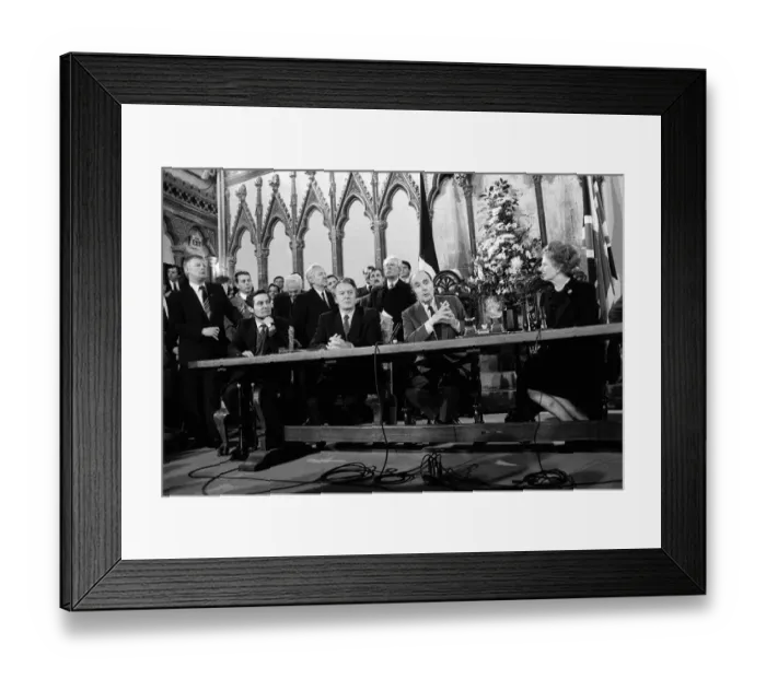 Framed Print : Prime Minister Margaret Thatcher signs the Chunnel (Channel Tunnel