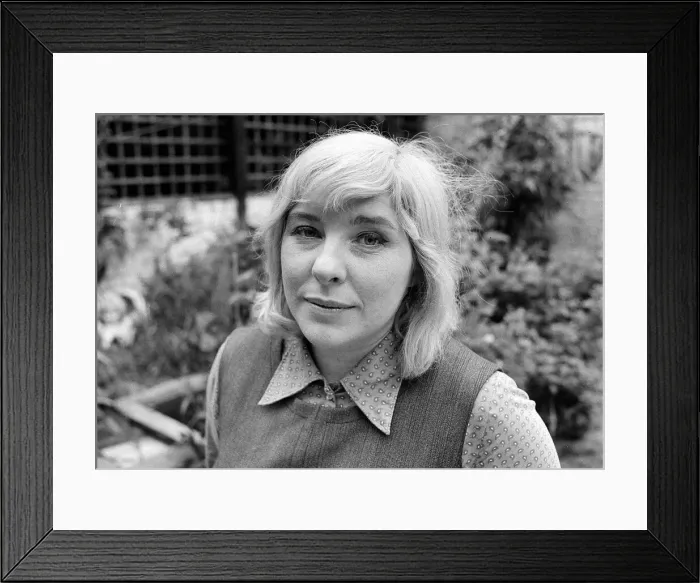 Framed Print : Fay Weldon writer in her Hampstead home July 1967