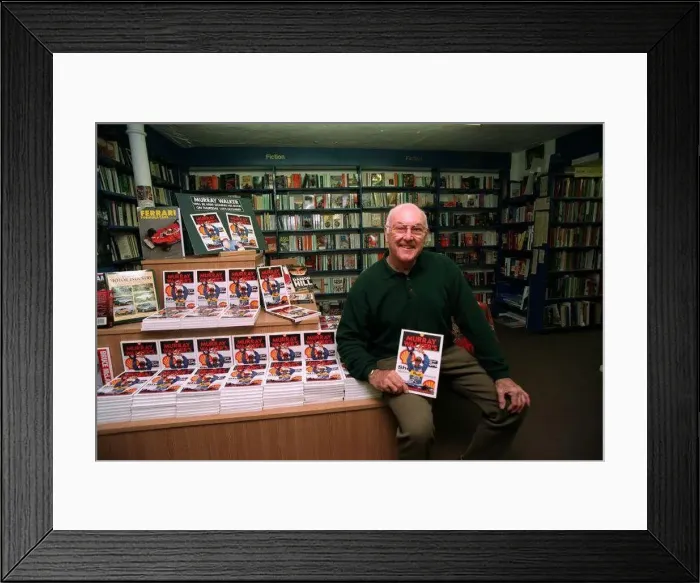 : Murray Walker F1 Comontater December 1997 Formula One motor racing comontater in : Murray Walker F1 Comontater December 1997 Formula One motor racing comontater in