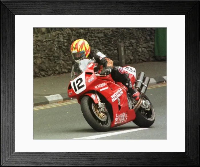 Framed Print : Ian Simpson Racing Driver June 1998 rounding the quater bridge Framed Print : Ian Simpson Racing Driver June 1998 rounding the quater bridge