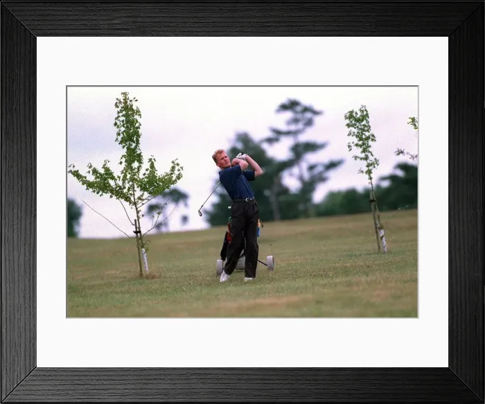 Framed Print : Johnny Herbert Motor Racing F1 July 1997 Playing golf Framed Print : Johnny Herbert Motor Racing F1 July 1997 Playing golf