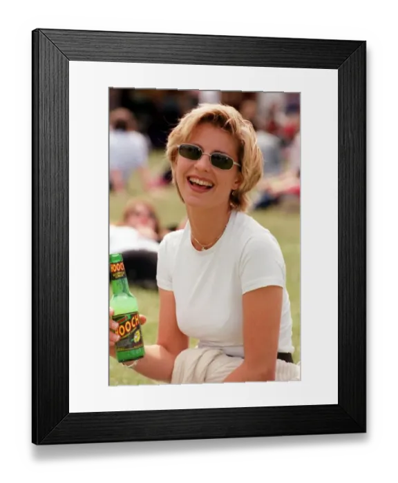 Framed Print : JJulia Carling Ex Wife Of Rugby Player Will Carling At T In The Park Holding Bottle Of