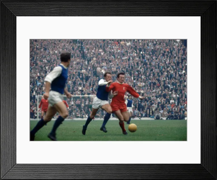 Framed Print : English League Division One match at Hillsborough. Sheffield Wednesday 1 v Liverpool 1 Framed Print : English League Division One match at Hillsborough. Sheffield Wednesday 1 v Liverpool 1