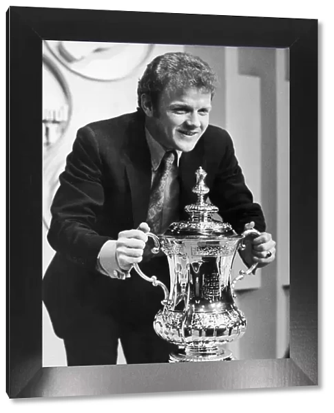 Billy Bremner Leeds Captain seen here with the FA cup in the build up to the FA Cup Final